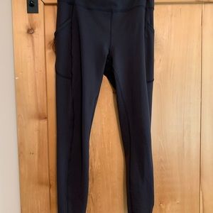 Barely worn lulu Invigorate leggings